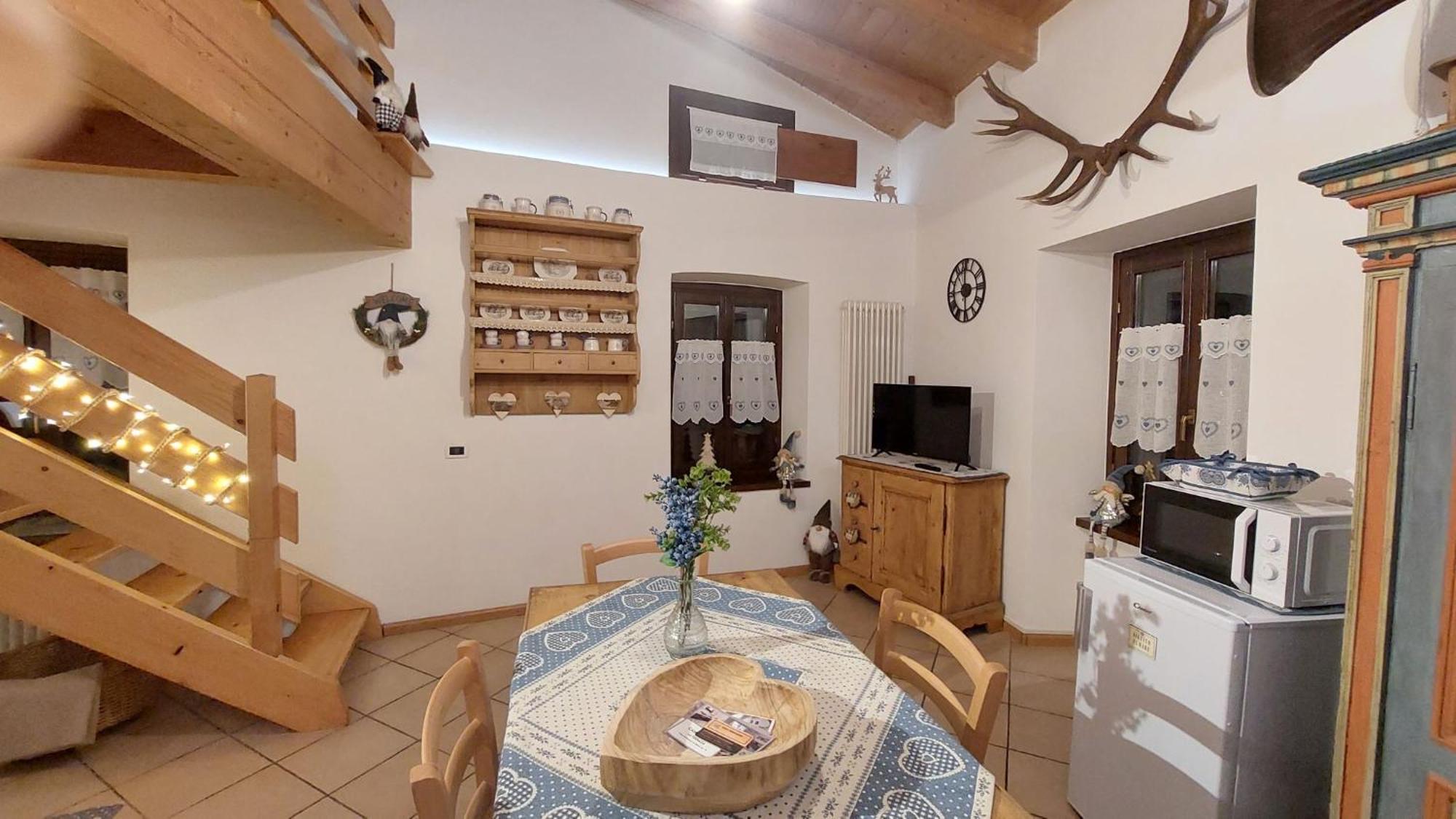 Loft Della Perpetua Di Casa Bernardi, Fuga Romantica Petfriendly Montagnaga  Екстер'єр фото